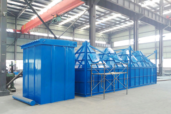 Baghouse dust collector